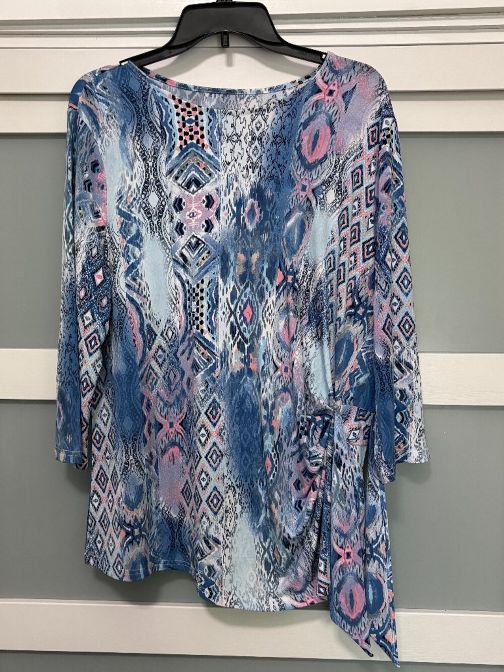 Serengeti  sz L Ladies shirt Blue Pink Paisley 3/4 Blouse NEW